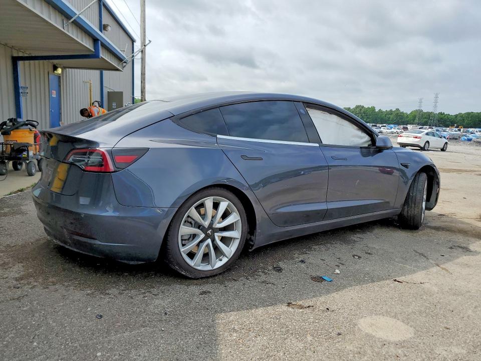 Aukcja sprzedaży 2018 Tesla Model 3, vin: 5YJ3E1EAXJF163215, numer aukcji: 51092246