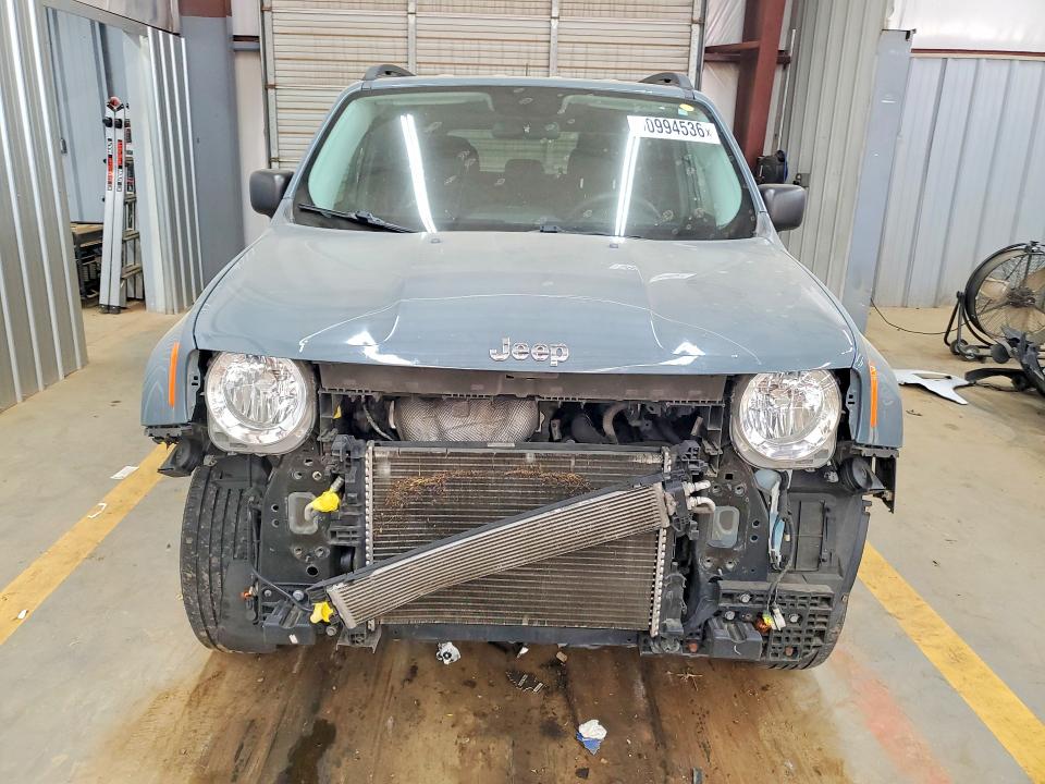2017 Jeep Renegade მანქანა იყიდება აუქციონზე, vin: ZACCJBABXHPF33811, აუქციონის ნომერი: 50994536