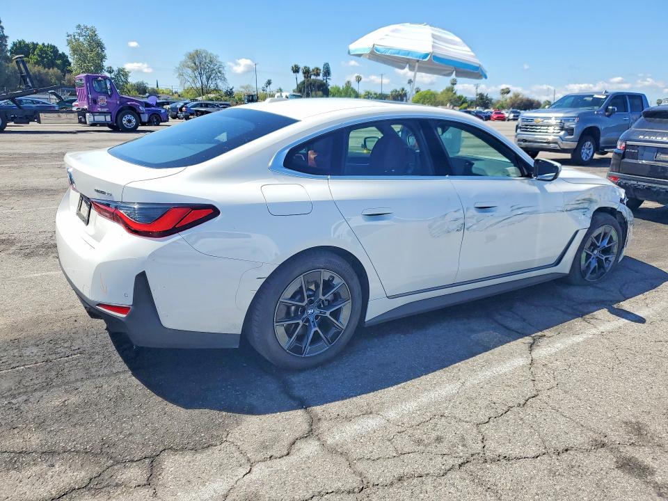 49947596 :رقم المزاد ، WBY43AW08RFT38485 vin ، 2024 Bmw I4 مزاد بيع