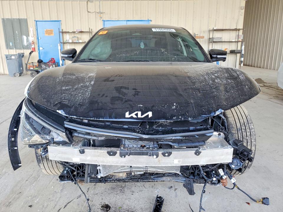 51864966 :رقم المزاد ، 5XYC34JA4SG011907 vin ، 2025 Kia Ev6 مزاد بيع