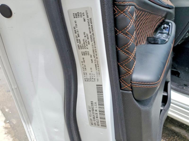 Auction sale of the 2025 Jeep Grand Cherokee, vin: 1C4RJKEG1S8628059, lot number: 49504136