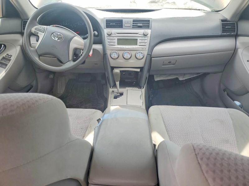 51816736 :رقم المزاد ، 4T1BF3EK4BU735834 vin ، 2011 Toyota Camry مزاد بيع