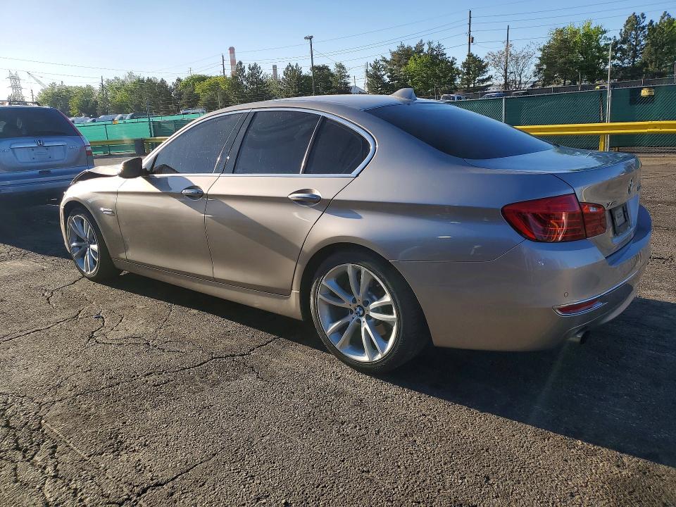 51148096 :رقم المزاد ، WBA5B3C55GG258182 vin ، 2016 Bmw 535 مزاد بيع