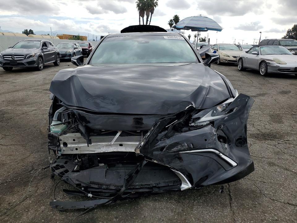2020 Lexus Es მანქანა იყიდება აუქციონზე, vin: 58AD21B18LU009585, აუქციონის ნომერი: 50659036