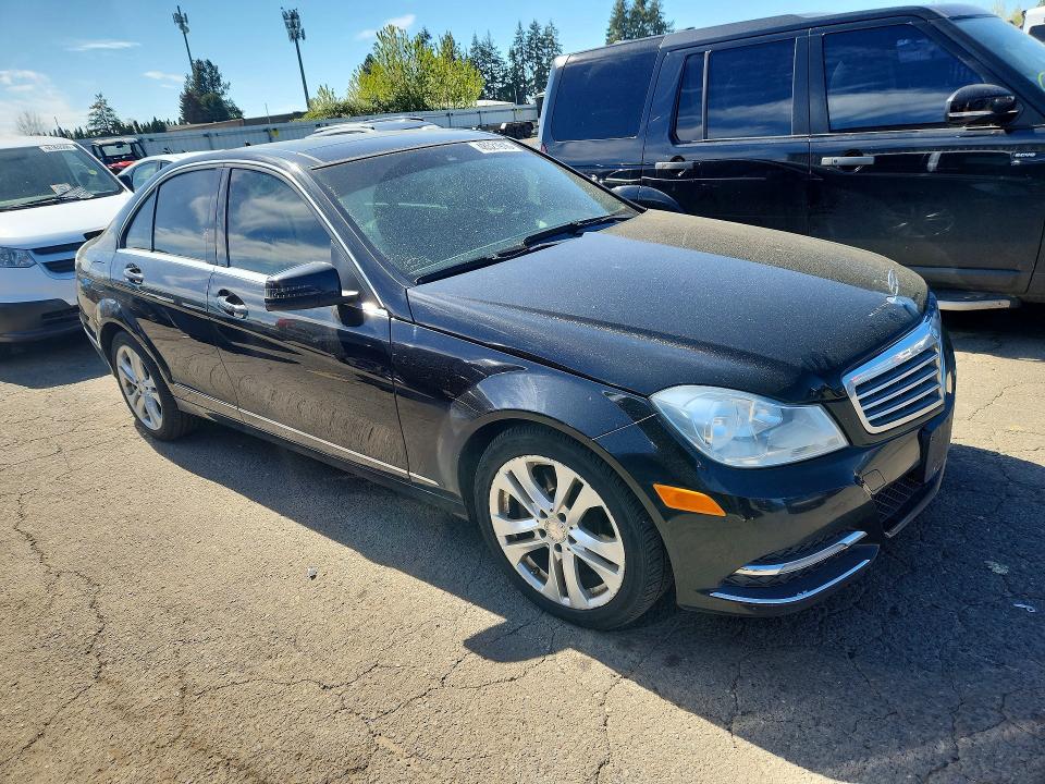 Продаж на аукціоні авто 2013 Mercedes-benz C, vin: WDDGF8AB0DR257095, номер лоту: 48521916
