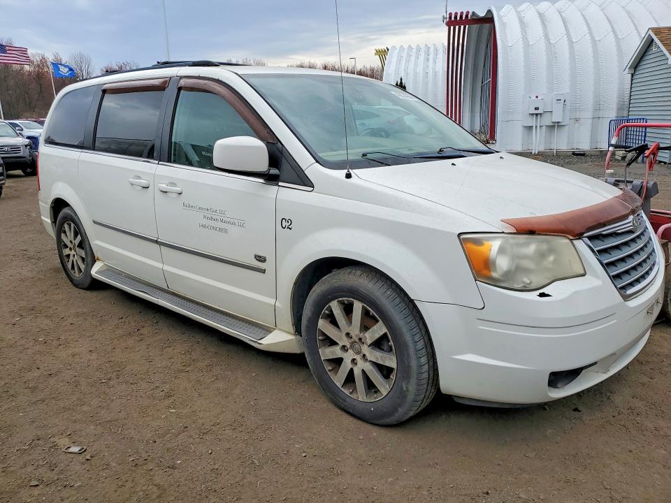 49374266 :رقم المزاد ، 2A8HR54149R652737 vin ، 2009 Chrysler Town And Country مزاد بيع