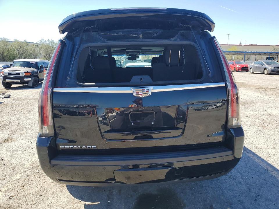 48488746 :رقم المزاد ، 1GYS4BKJ8HR342666 vin ، 2017 Cadillac Escalade مزاد بيع