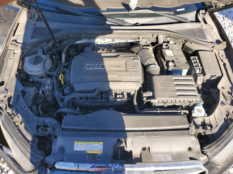 51202546 :رقم المزاد ، WAUCCGFF3F1004956 vin ، 2015 Audi A3 مزاد بيع