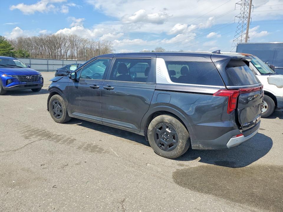 2025 Kia Carnival მანქანა იყიდება აუქციონზე, vin: KNDNB5K39S6496727, აუქციონის ნომერი: 47716606