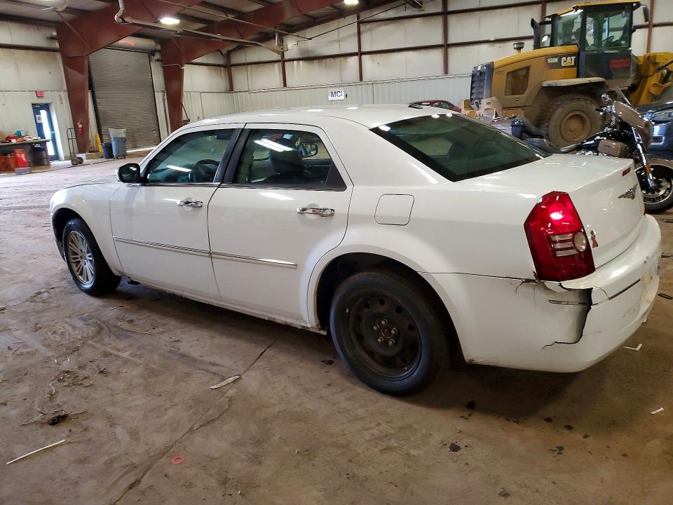 48397426 :رقم المزاد ، 2C3CA5CV5AH315196 vin ، 2010 Chrysler 300 مزاد بيع