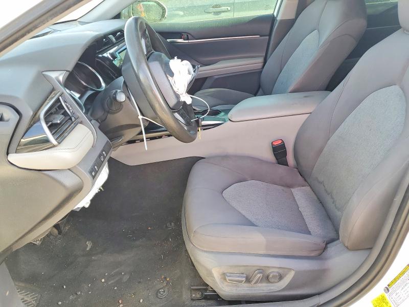 49176806 :رقم المزاد ، 4T1C11AKXLU965781 vin ، 2020 Toyota Camry مزاد بيع