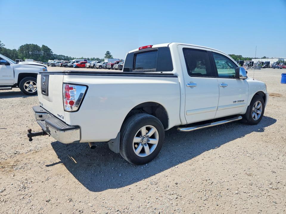 51017626 :رقم المزاد ، 1N6BA0ED1BN311439 vin ، 2011 Nissan Titan مزاد بيع