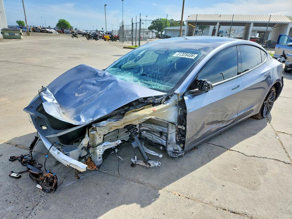 Продаж на аукціоні авто 2025 Tesla Model 3, vin: 5YJ3E1EA8SF961925, номер лоту: 51328406