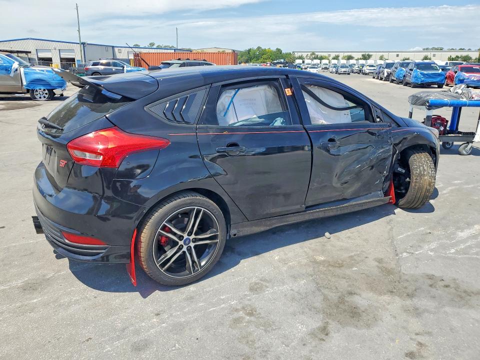 Продаж на аукціоні авто 2016 Ford Focus, vin: 1FADP3L93GL389935, номер лоту: 49234896