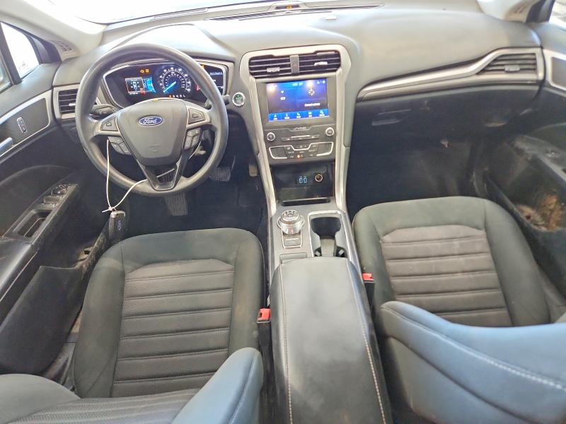 49379146 :رقم المزاد ، 3FA6P0HD5LR255167 vin ، 2020 Ford Fusion مزاد بيع