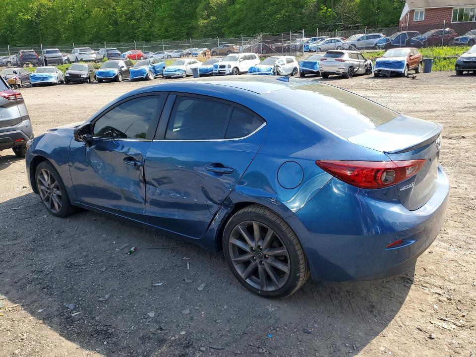 51131656 :رقم المزاد ، 3MZBN1V39JM187818 vin ، 2018 Mazda 3 مزاد بيع