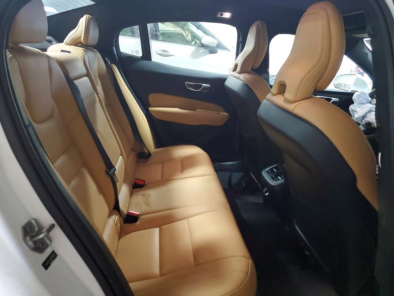 49001086 :رقم المزاد ، 7JRA22TL9KG015365 vin ، 2019 Volvo S60 مزاد بيع