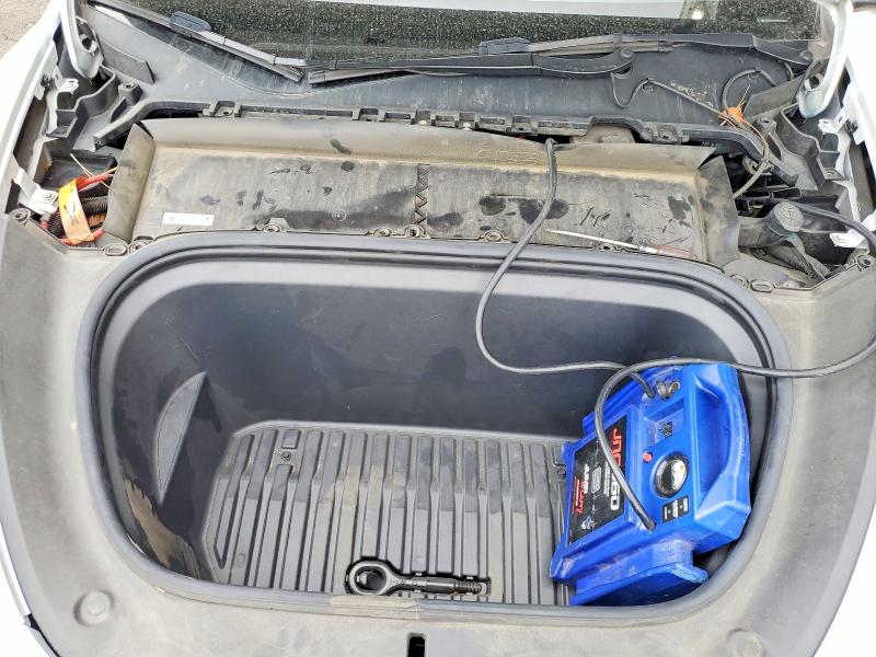 2022 Tesla Model Y მანქანა იყიდება აუქციონზე, vin: 7SAYGAEE5NF338174, აუქციონის ნომერი: 49924356