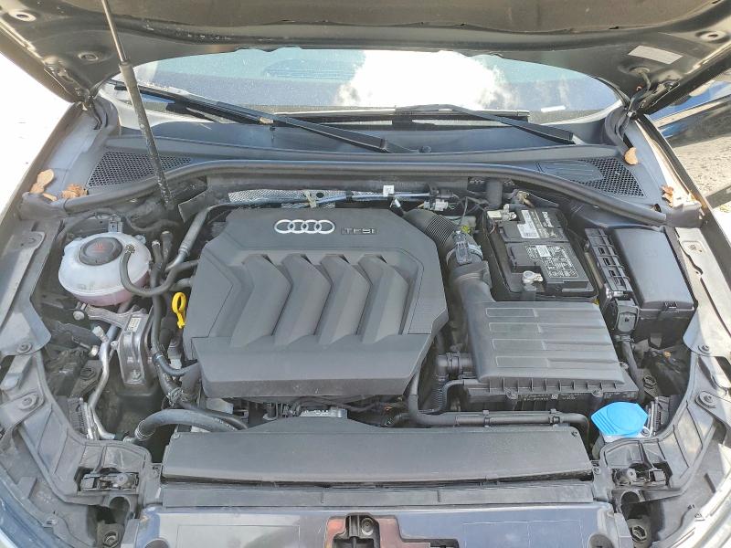 50243426 :رقم المزاد ، WAUGUGFF7KA075473 vin ، 2019 Audi A3 مزاد بيع