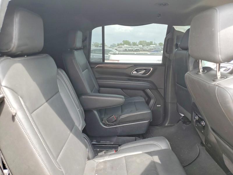 47477926 :رقم المزاد ، 1GNSCCKD0MR375087 vin ، 2021 Chevrolet Suburban مزاد بيع