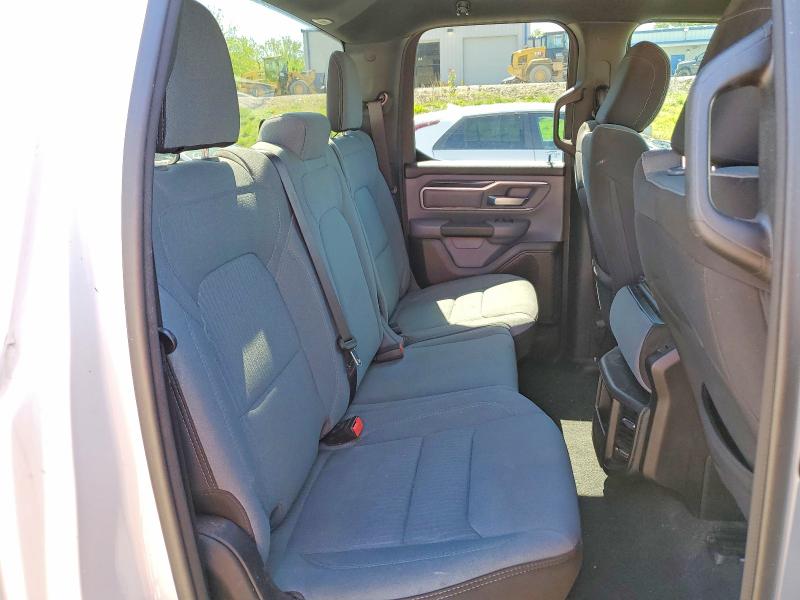Продаж на аукціоні авто 2022 Ram 1500, vin: 1C6RREBGXNN398999, номер лоту: 51532066