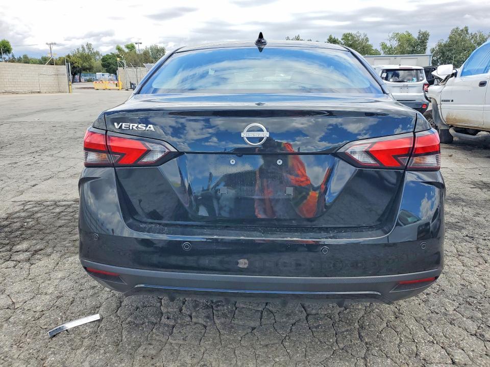 49565416 :رقم المزاد ، 3N1CN8EV3SL868911 vin ، 2025 Nissan Versa مزاد بيع