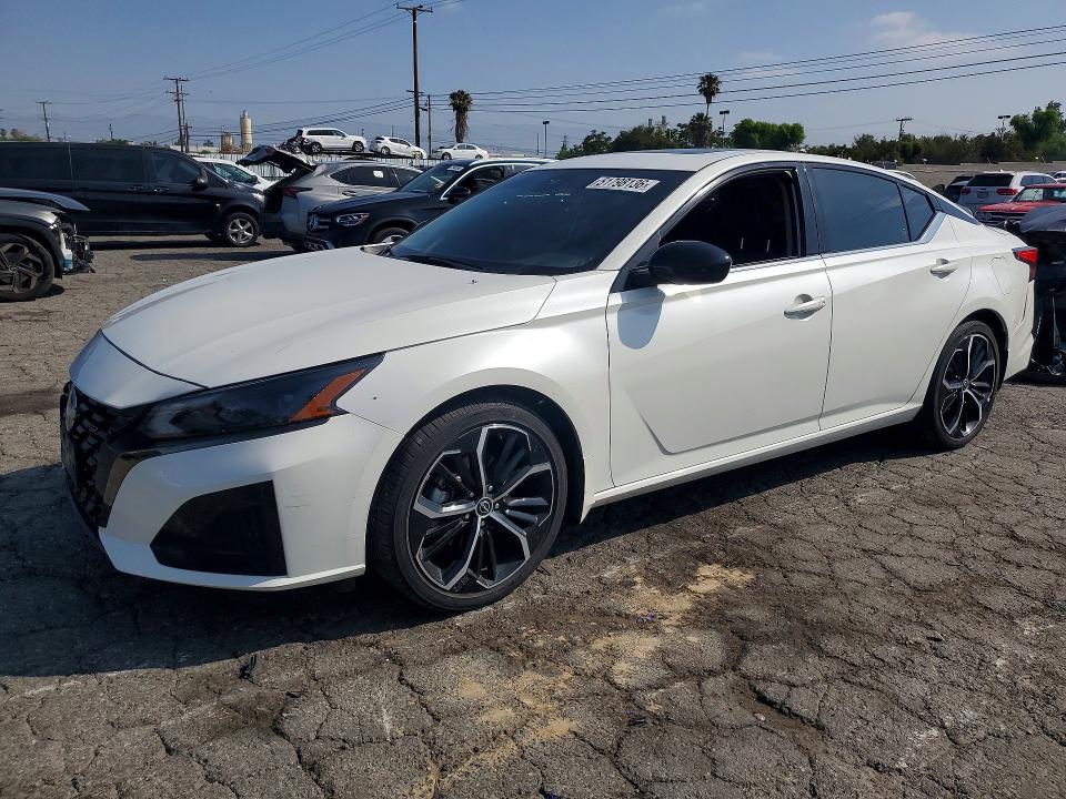 2023 Nissan Altima მანქანა იყიდება აუქციონზე, vin: 1N4BL4CVXPN422875, აუქციონის ნომერი: 51798136