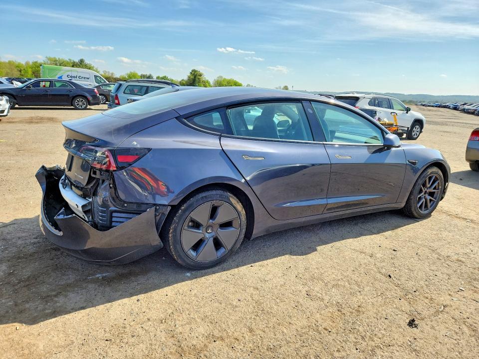 Продажа на аукционе авто 2021 Tesla Model 3, vin: 5YJ3E1EB5MF050401, номер лота: 51058406