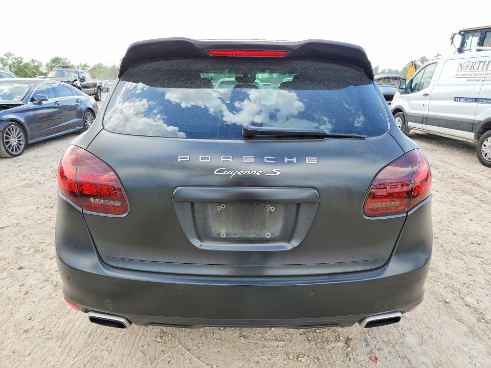 Продаж на аукціоні авто 2012 Porsche Cayenne, vin: WP1AA2A26CLA05749, номер лоту: 48796466