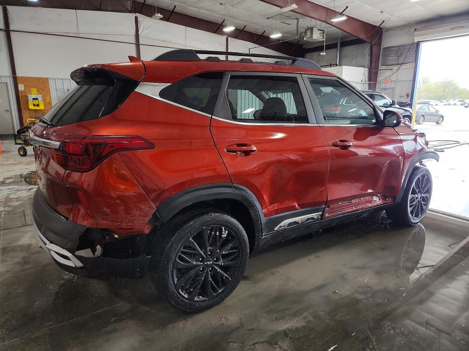 2022 Kia Seltos მანქანა იყიდება აუქციონზე, vin: KNDEUCA21N7340820, აუქციონის ნომერი: 48667746