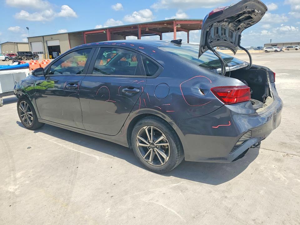 2023 Kia Forte მანქანა იყიდება აუქციონზე, vin: 3KPF24AD9PE653988, აუქციონის ნომერი: 49053156