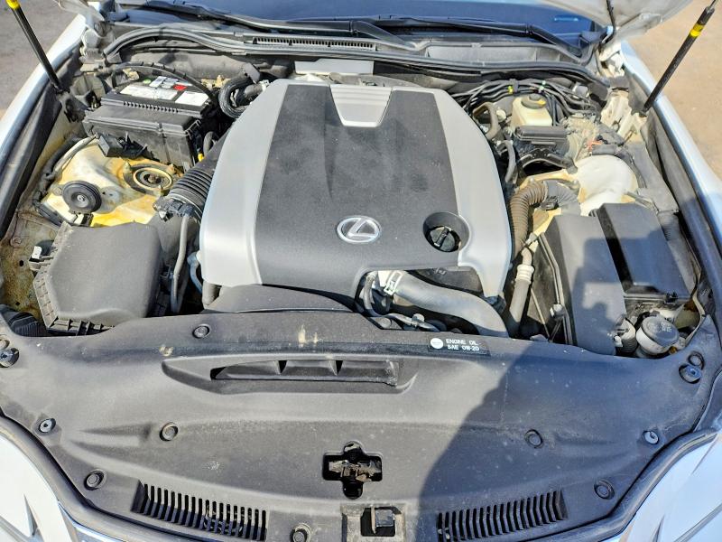 50435886 :رقم المزاد ، JTHCM1D21G5013015 vin ، 2016 Lexus Is 300 مزاد بيع