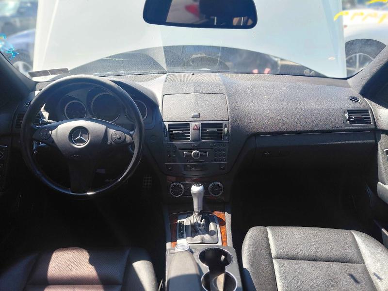 51335876 :رقم المزاد ، WDDGF8BB4BR174359 vin ، 2011 Mercedes-benz C مزاد بيع