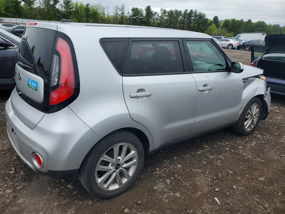 50315396 :رقم المزاد ، KNDJP3A56H7422756 vin ، 2017 Kia Soul مزاد بيع