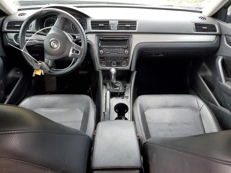 2014 Volkswagen Passat მანქანა იყიდება აუქციონზე, vin: 1VWAS7A3XEC044929, აუქციონის ნომერი: 49820546