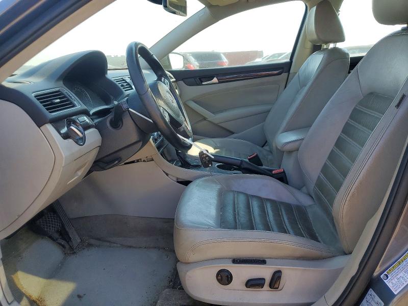 50743326 :رقم المزاد ، 1VWCN7A3XEC038886 vin ، 2014 Volkswagen Passat مزاد بيع