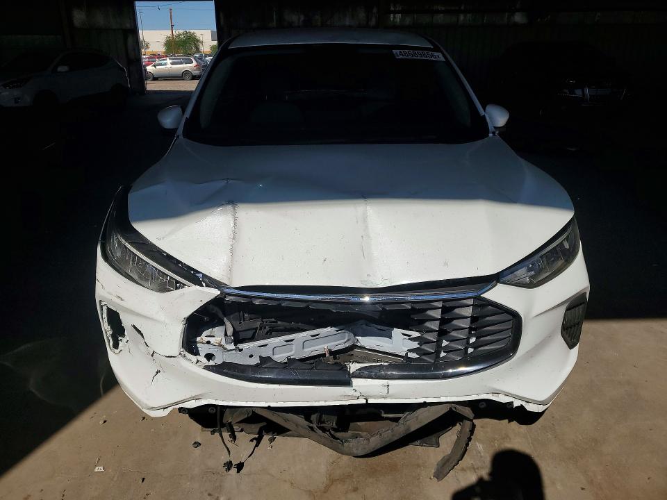 48689856 :رقم المزاد ، 1FMCU0GN3PUA71212 vin ، 2023 Ford Escape مزاد بيع