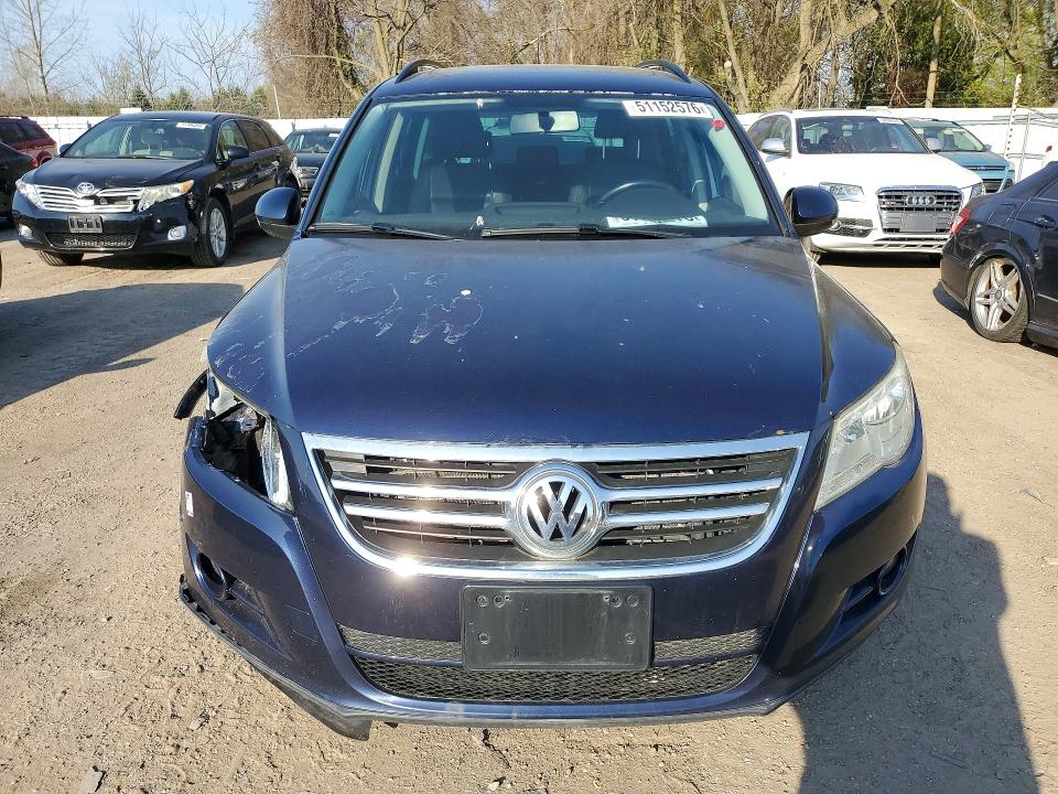 51152576 :رقم المزاد ، WVGBV7AX9BW504346 vin ، 2011 Volkswagen Tiguan مزاد بيع