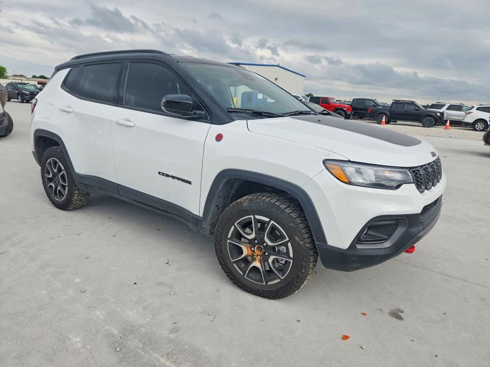 2026 Jeep Compass მანქანა იყიდება აუქციონზე, vin: 3C4NJDDN9TT170817, აუქციონის ნომერი: 50191236