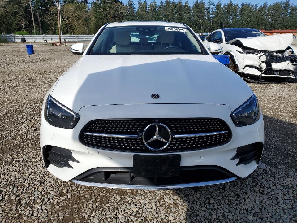 50518586 :رقم المزاد ، W1KZF8EB8MA933813 vin ، 2021 Mercedes-benz E مزاد بيع