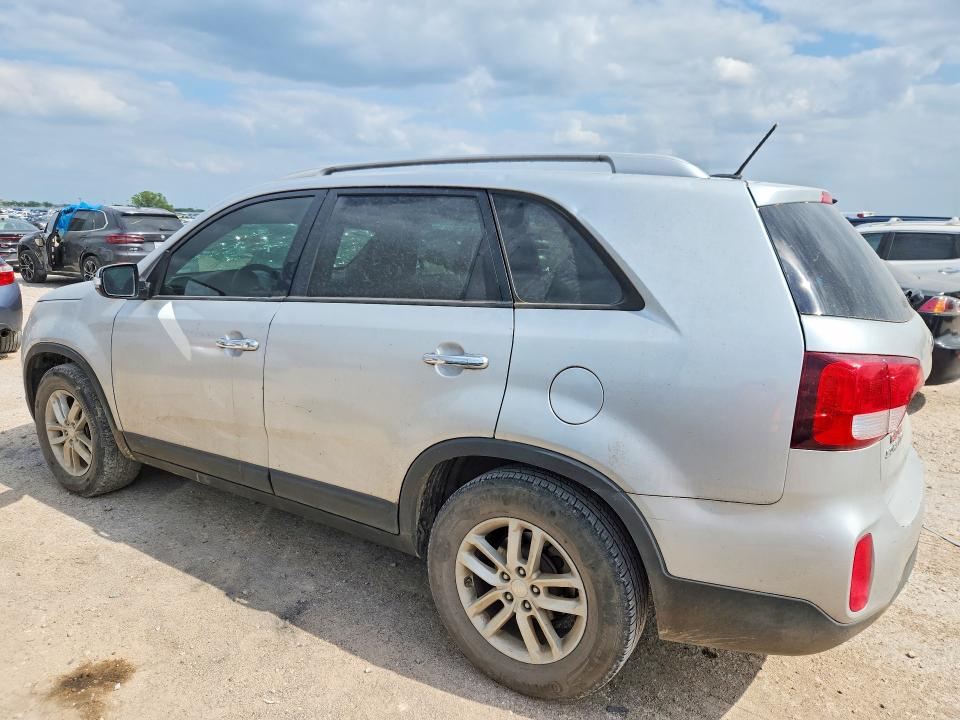 Продажа на аукционе авто 2015 Kia Sorento, vin: 5XYKT4A77FG621015, номер лота: 49677756