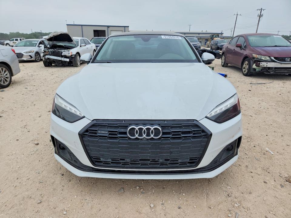 51404916 :رقم المزاد ، WAUCBCF59NA028681 vin ، 2022 Audi A5 مزاد بيع