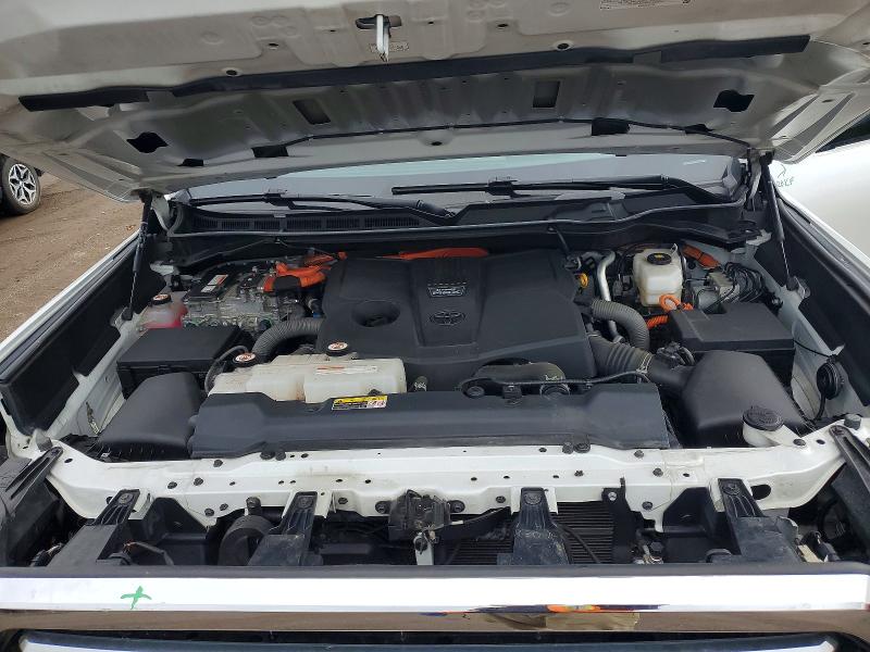 Продажа на аукционе авто 2023 Toyota Tundra, vin: 5TFVC5DB6PX014539, номер лота: 51240596