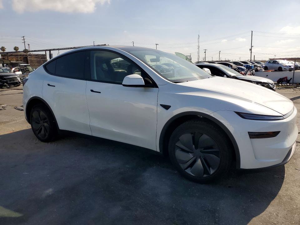 50635676 :رقم المزاد ، 7SAYGDED8TF397015 vin ، 2026 Tesla Model Y مزاد بيع