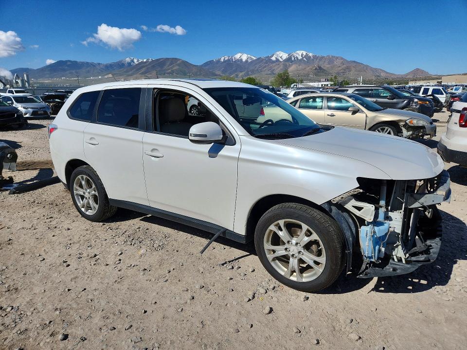 Aukcja sprzedaży 2014 Mitsubishi Outlander, vin: JA4AZ3A30EZ008617, numer aukcji: 51369086
