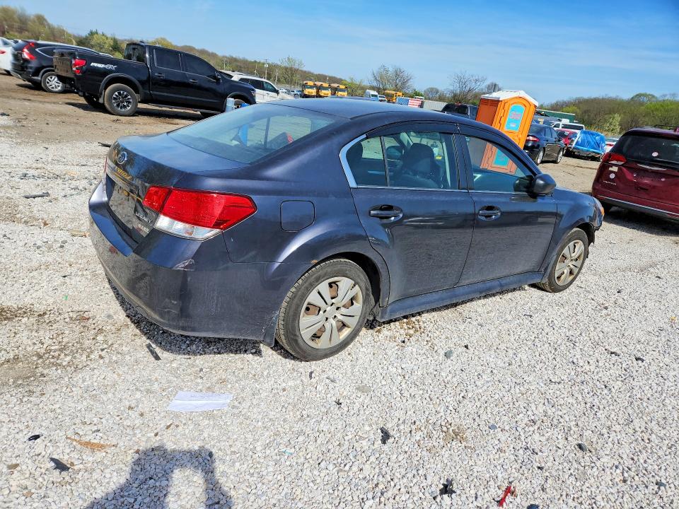 48824606 :رقم المزاد ، 4S3BMBA6XB3259091 vin ، 2011 Subaru Legacy مزاد بيع