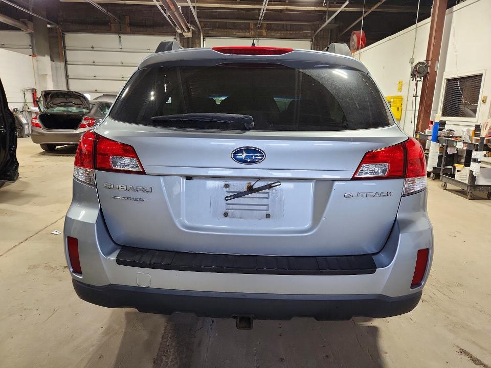 Продажа на аукционе авто 2014 Subaru Outback, vin: 4S4BRCLC0E3201081, номер лота: 49058126