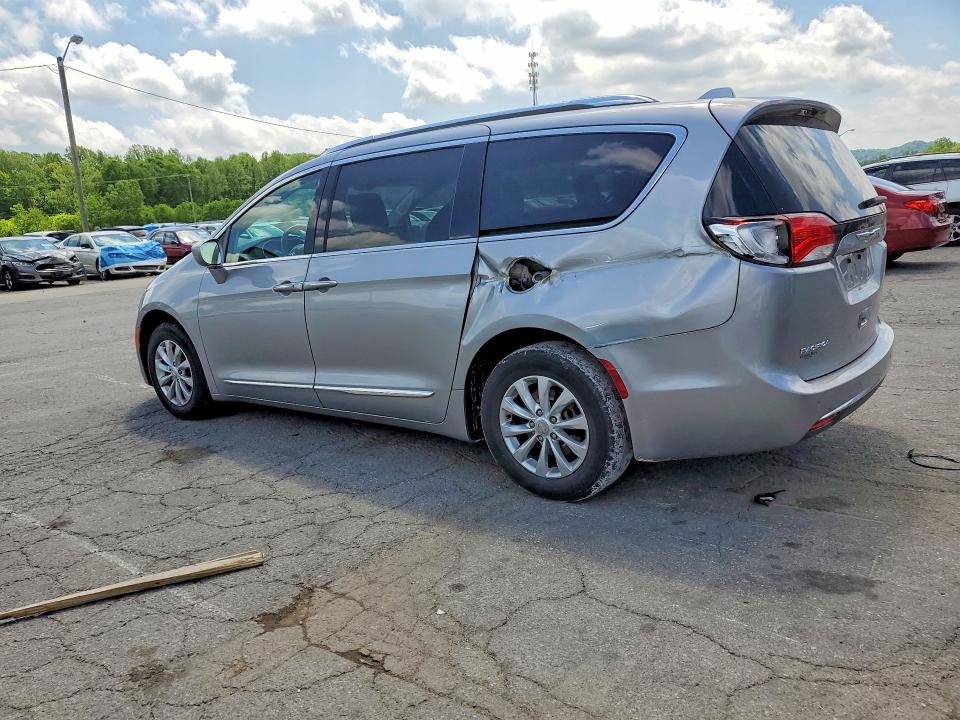 Продажа на аукционе авто 2018 Chrysler Pacifica, vin: 2C4RC1BG5JR110371, номер лота: 51294786