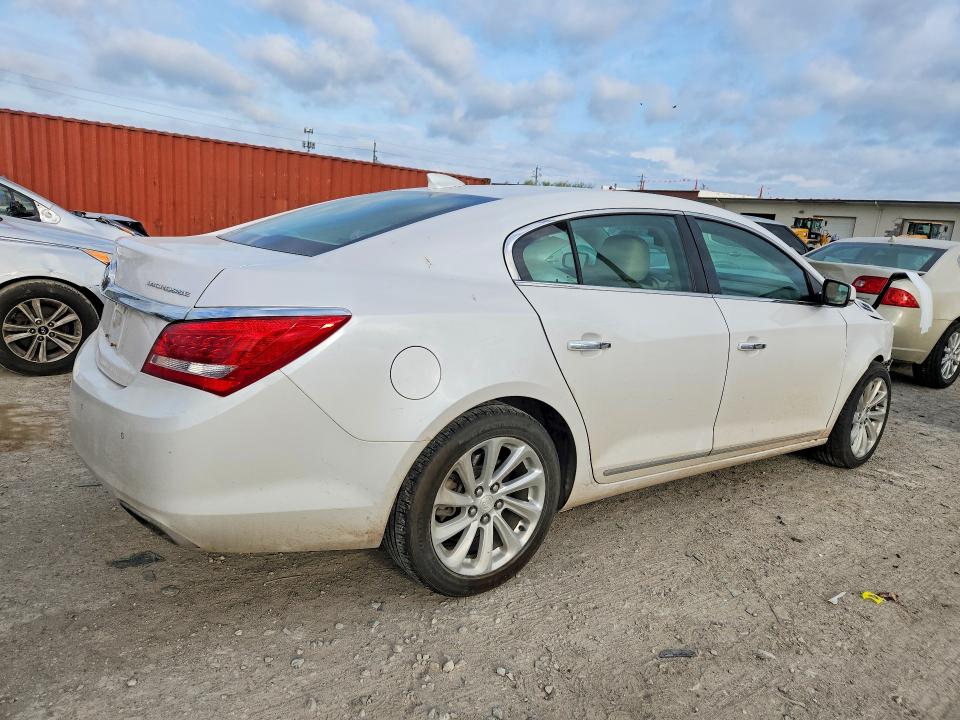 2015 Buick Lacrosse მანქანა იყიდება აუქციონზე, vin: 1G4GB5G32FF272251, აუქციონის ნომერი: 49656176