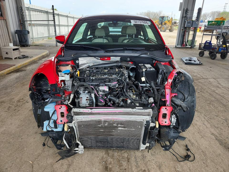 Продаж на аукціоні авто 2018 Volkswagen Beetle, vin: 3VWFD7AT5JM705338, номер лоту: 50137606